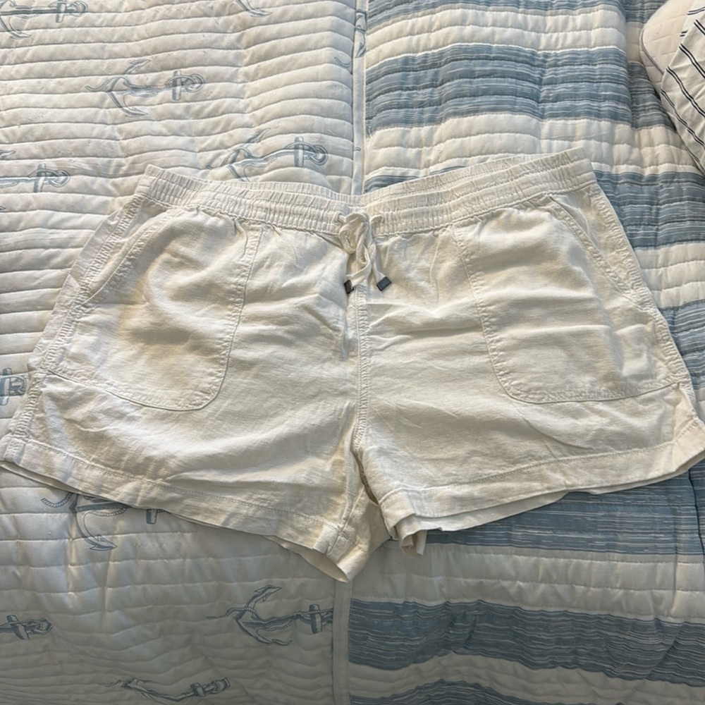 White Soft Linen Shorts